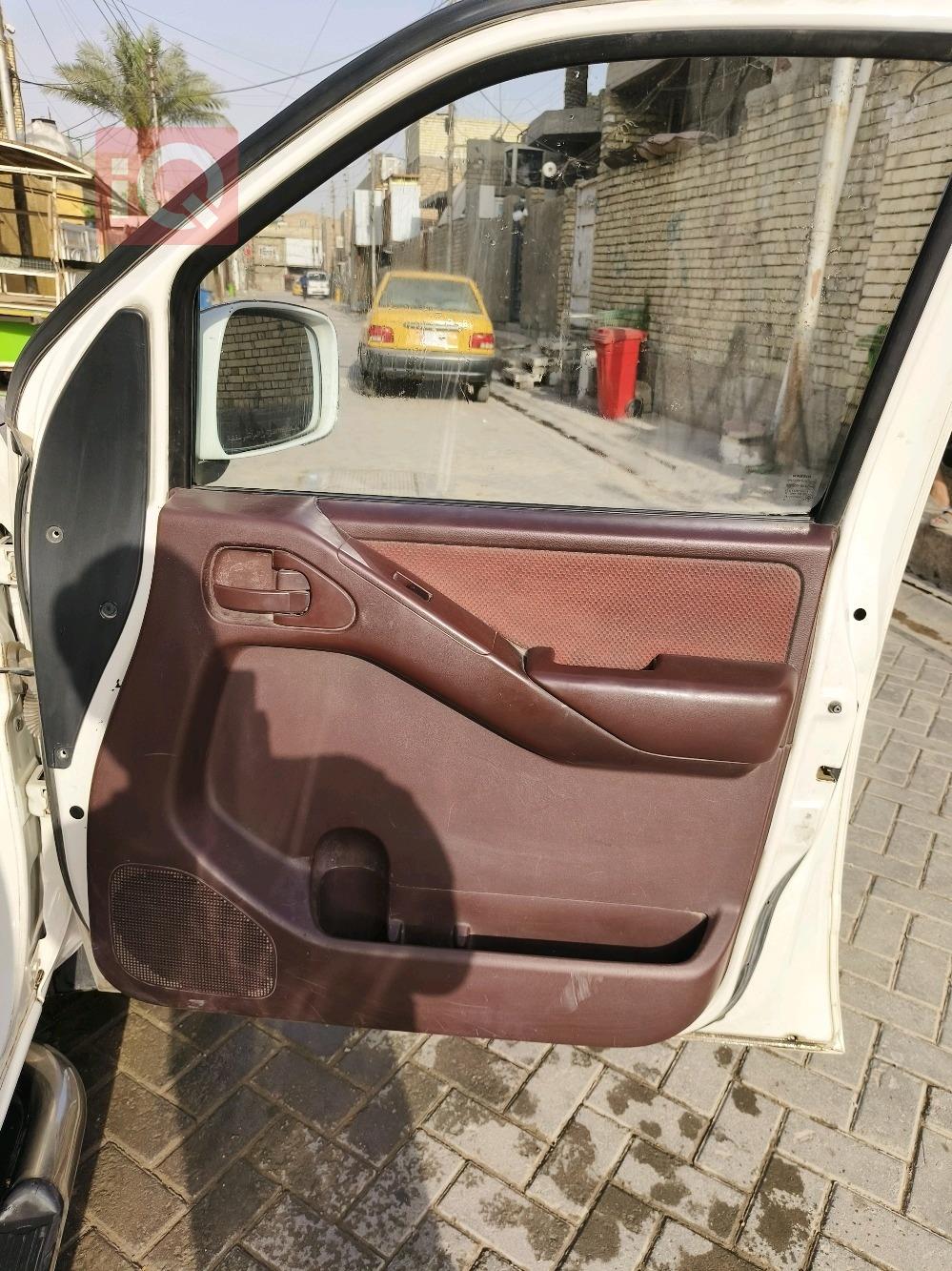 نيسان نافارا